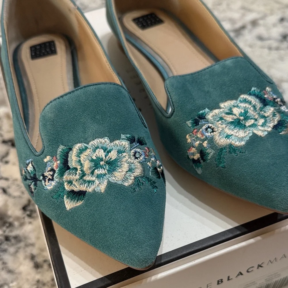 White House Black Market Green suede embroidered Floral Women's Loafers - Picture 7 of 8
